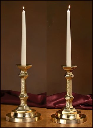 https://www.religious-supplies.com/media/catalog/product/cache/1/image/9df78eab33525d08d6e5fb8d27136e95/l/t/church_altar_candlesticks_with_filigree_design_pair.jpg